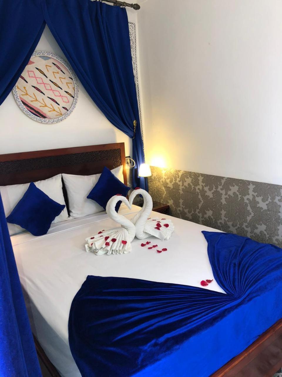 Lazorde De Marrakech 3*